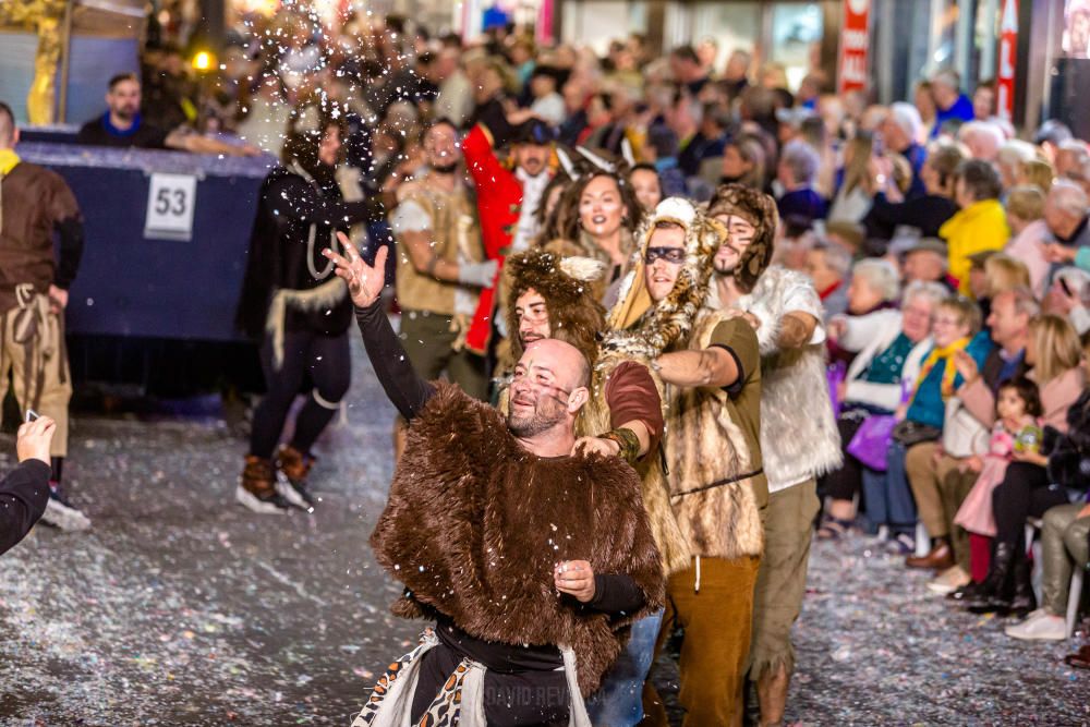 Desfile de carrozas de las fiestas de Benidorm