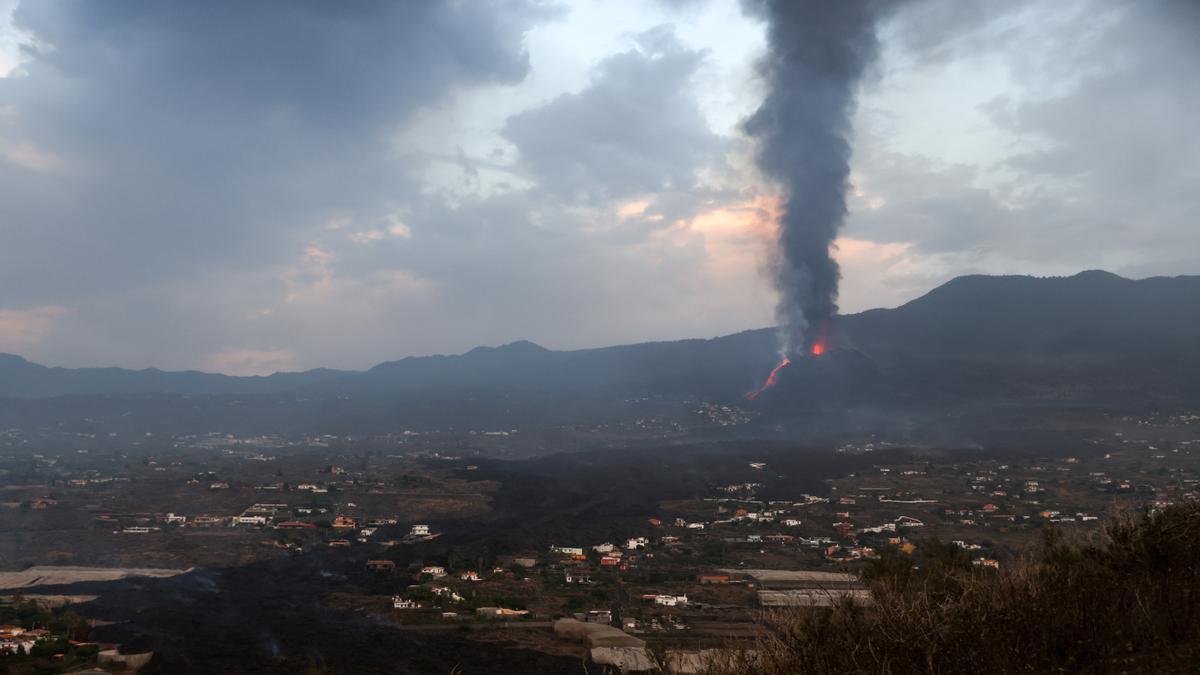 Eruption of a volcano in La Palma