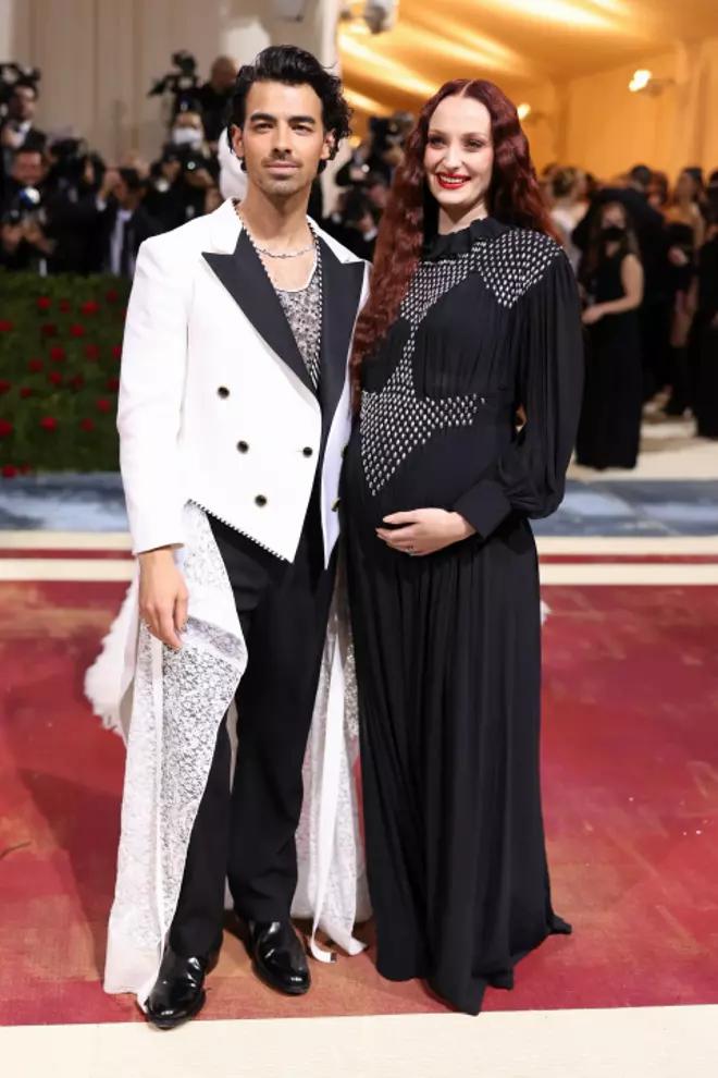 Joe Jonas y Sophie Turner en la Gala MET