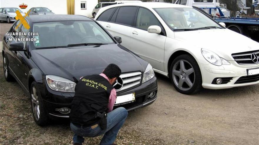 Roban turismos de alta gama en Portugal y los venden en España