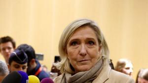 El partit de Le Pen amenaça de deixar caure el Govern de Barnier