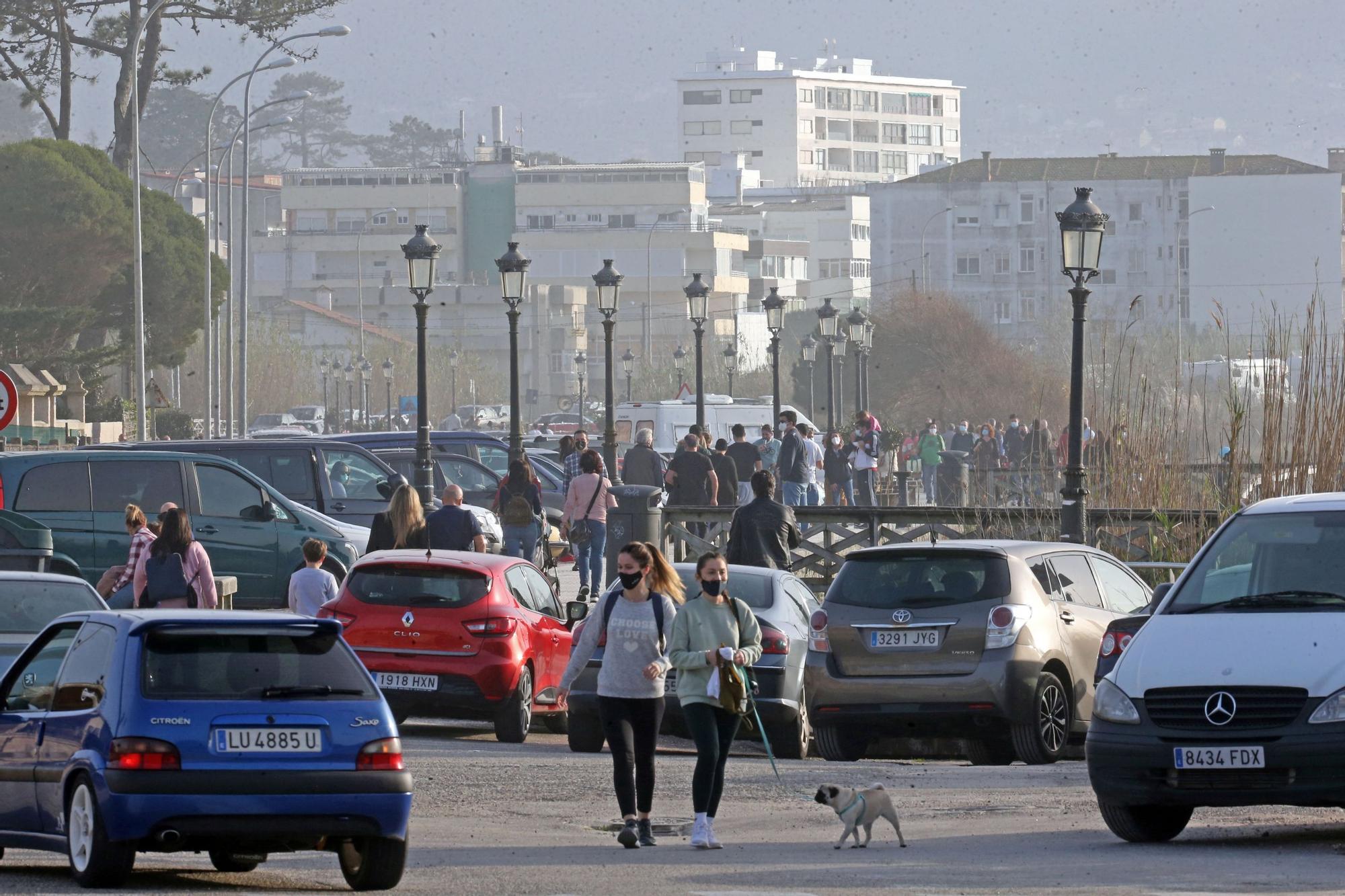 Playa América y Panxón, un espejismo del verano en pleno febrero