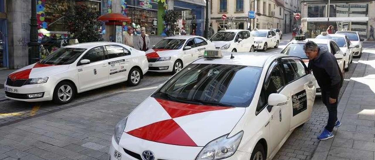 Los taxistas advierten de los descuentos libres: &quot;Llevaría a una guerra de precios&quot;