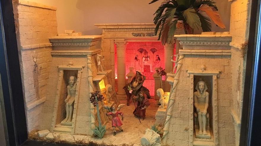 CaixaBank recibe la Navidad con una exposición de belenes en formato diorama