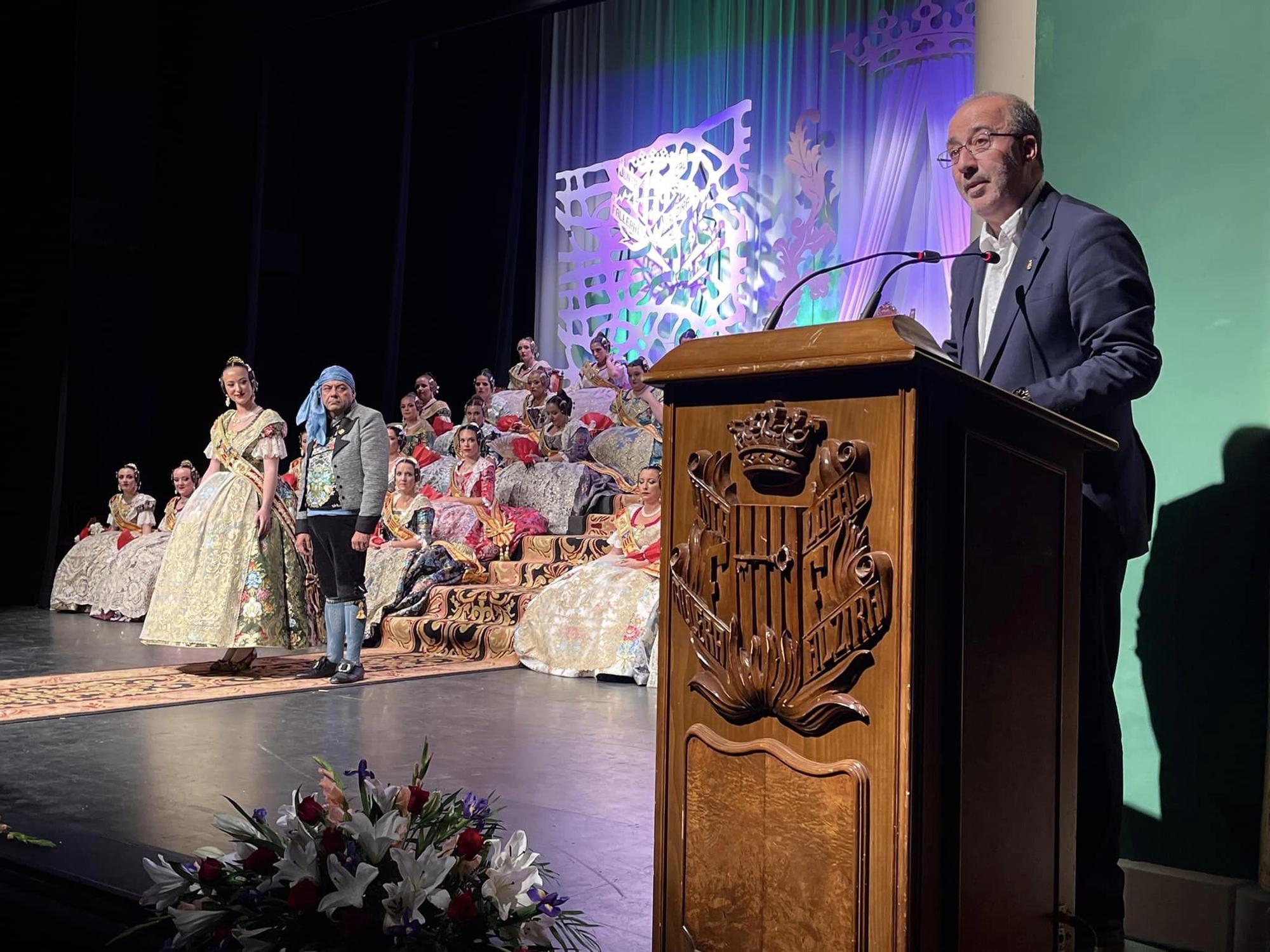 Exaltación de Elena Cebríán como Fallera Mayor de Alzira