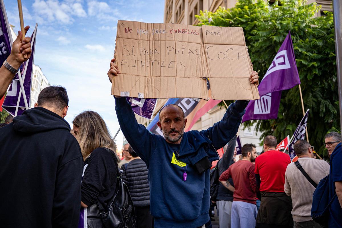 Los trabajadores del metal llevan su protesta al centro de Barcelona