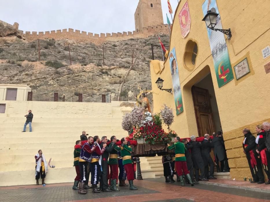 San Blas vuelve a su ermita en las fiestas de Moros y Cristianos de Sax