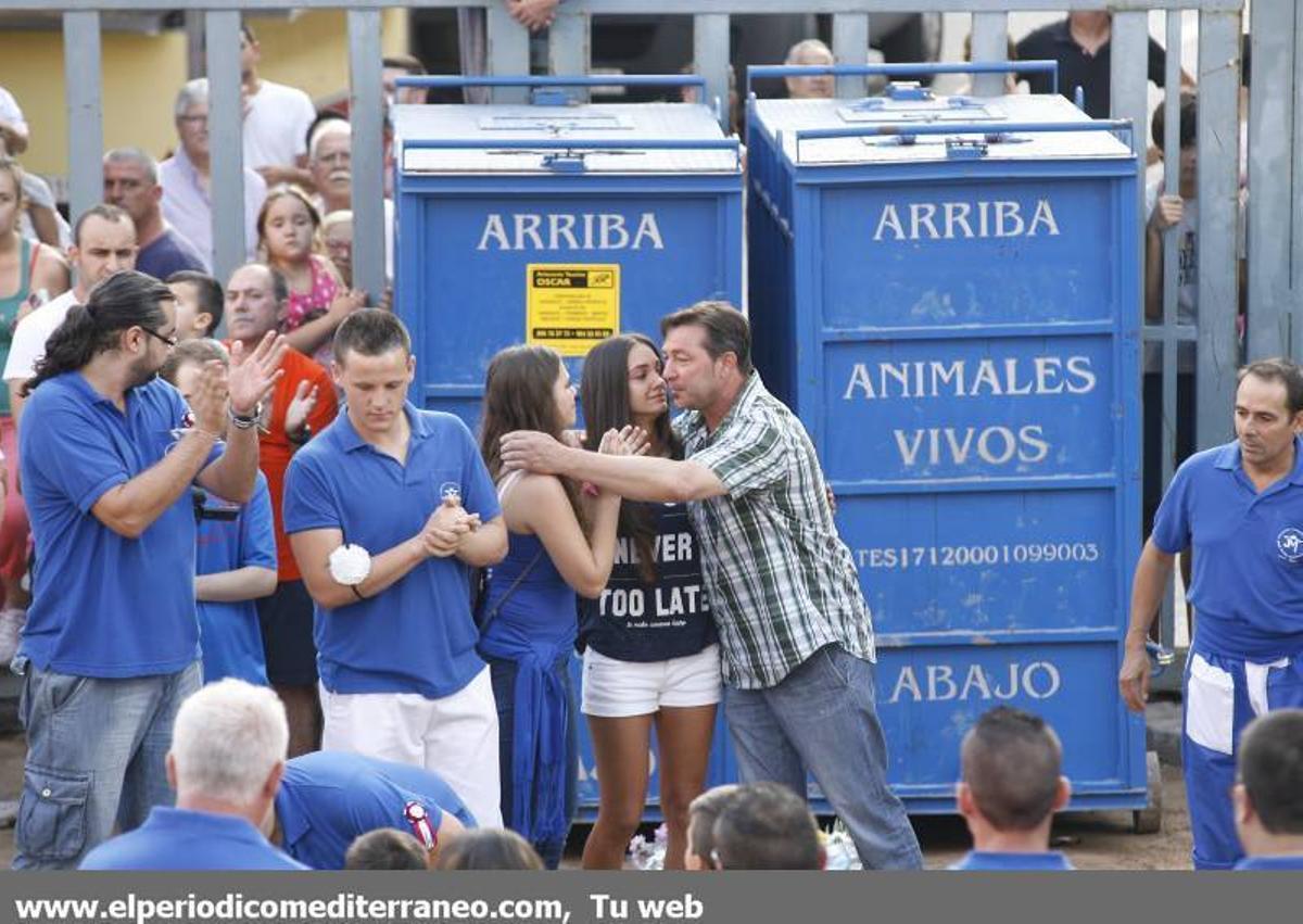 Vila-real disfruta de los toros y el concurso 'Creilla de l'infern'