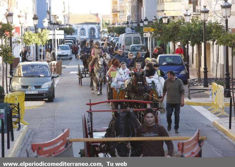 GALERÍA DE FOTOS -- Orpesa celebra Sant Antoni con carreras y bendición de animales