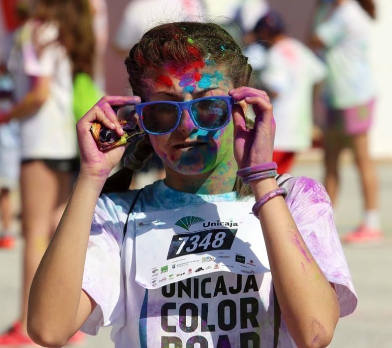 Búscate en la primera Unicaja Color Road de Málaga