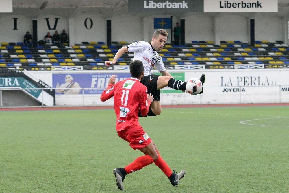 El partido entre el Caudal y Somozas, en imágenes