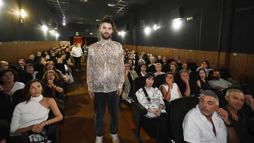 Laxe presenta &#039;Sirat&#039; en Vigo: «Démolo todo con esta película»