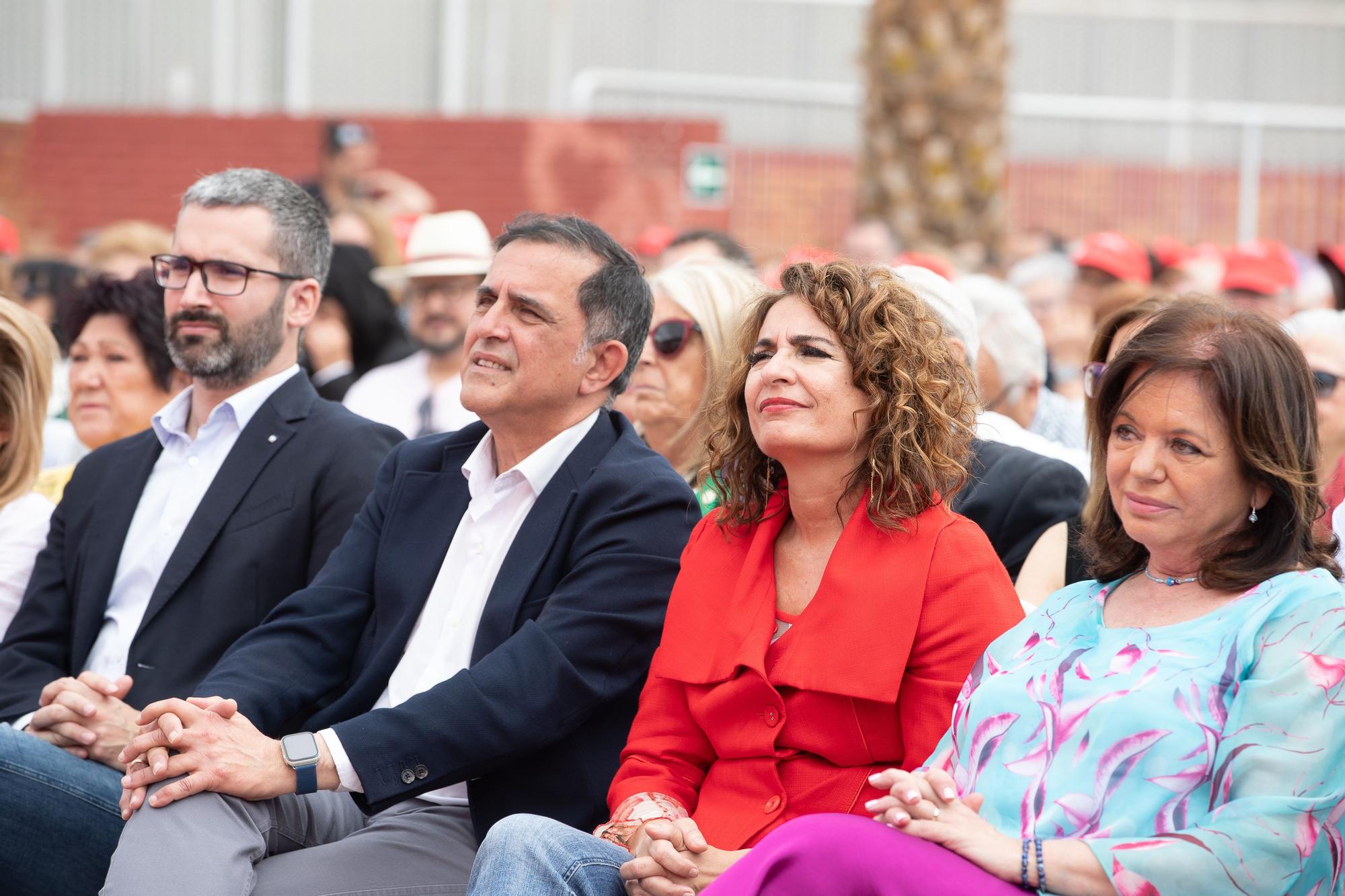 Serrano presenta su candidatura al Ayuntamiento de Murcia junto a la ministra Montero