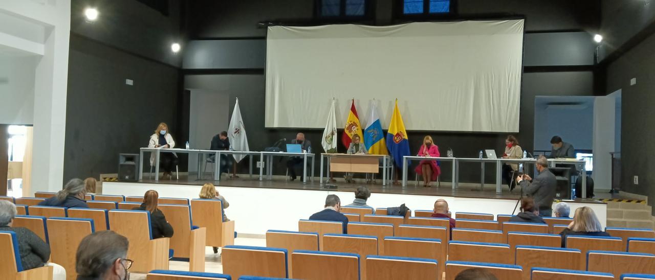 Sesión plenaria de este lunes.