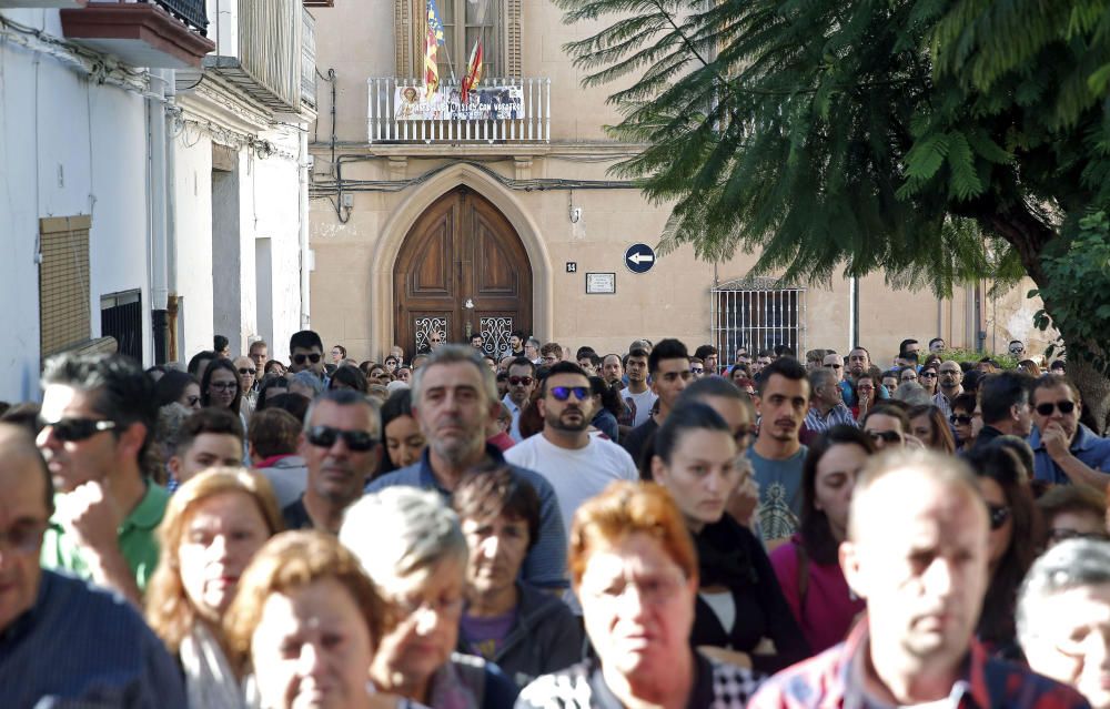 Duelo por el asesinato de una menor en Chella (Valencia)