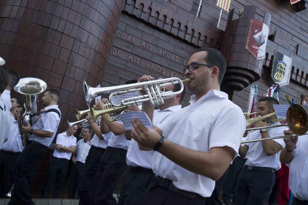 Entrada de Bandes de les festes de Moros i Cristians d'Ontinyent 2019