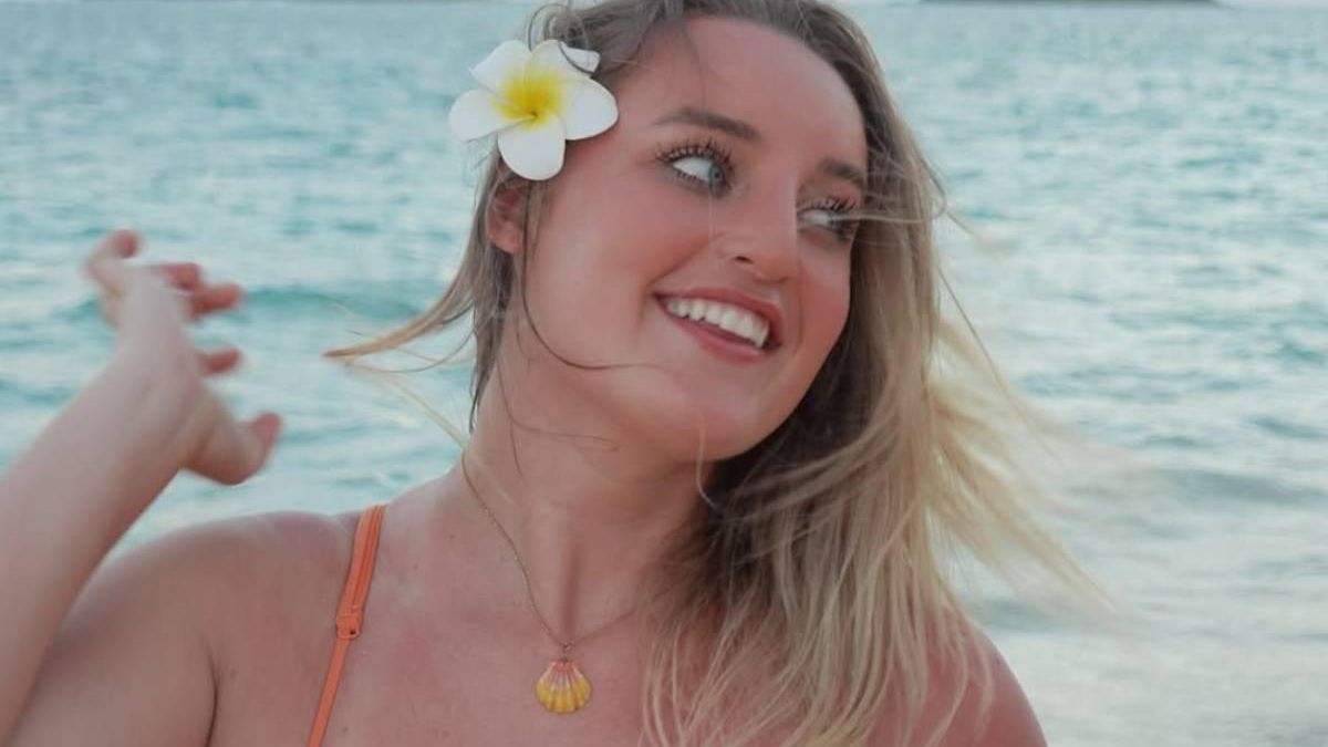 Aquisandrax vuelve por Navidad con un vídeo homenaje a su novio fallecido