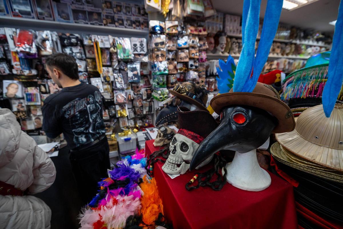 Tienda de disfraces en Barcelona.
