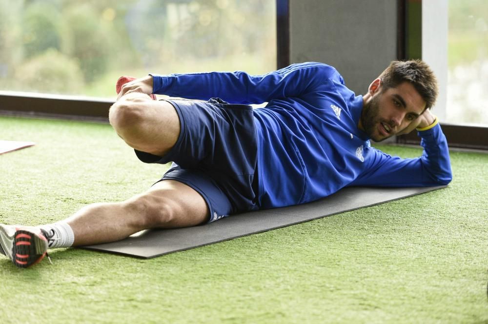 Sesión regenerativa del Real Oviedo en Las Caldas