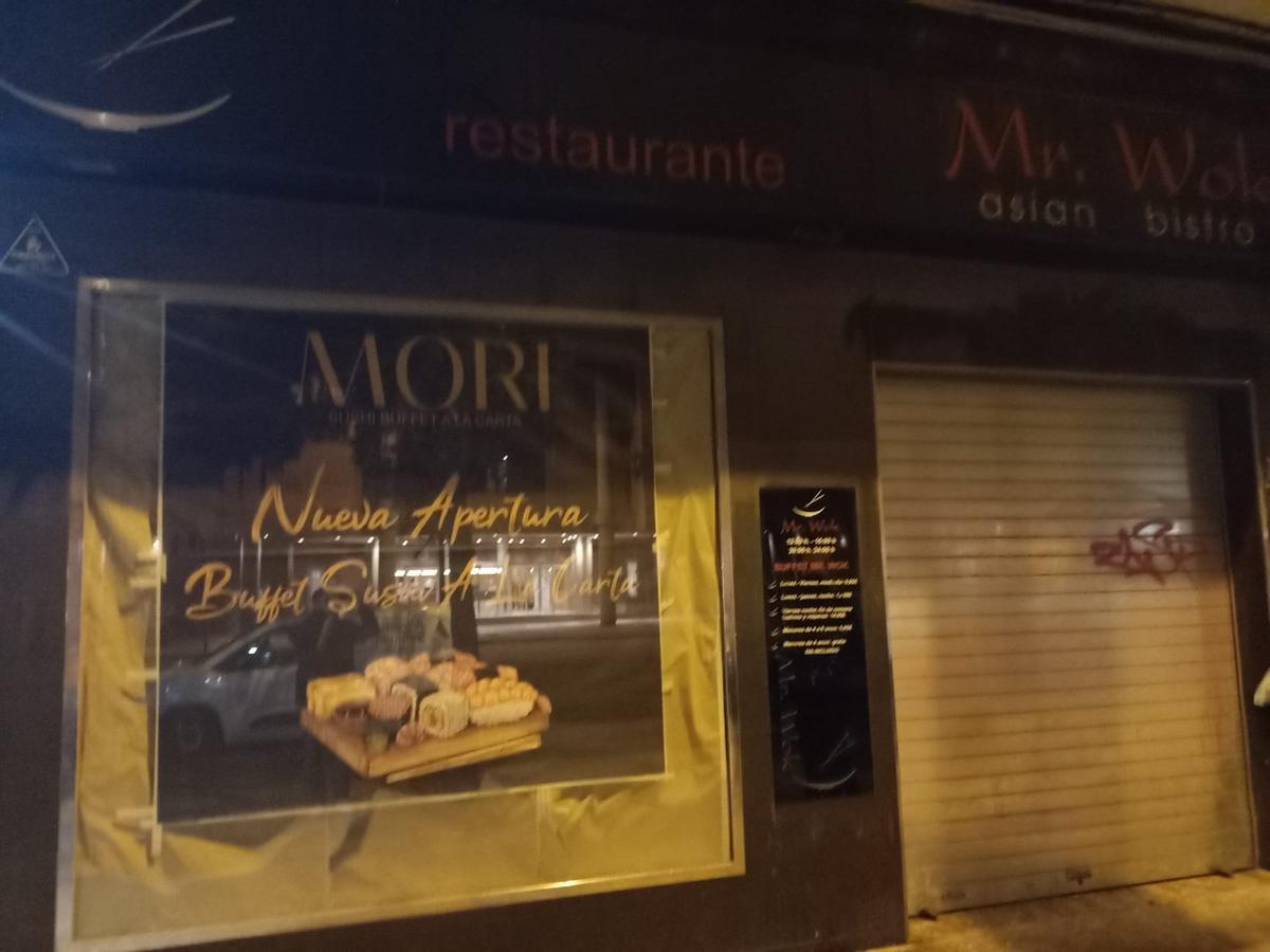 Cartel del restaurante que va a abrir en Zaragoza