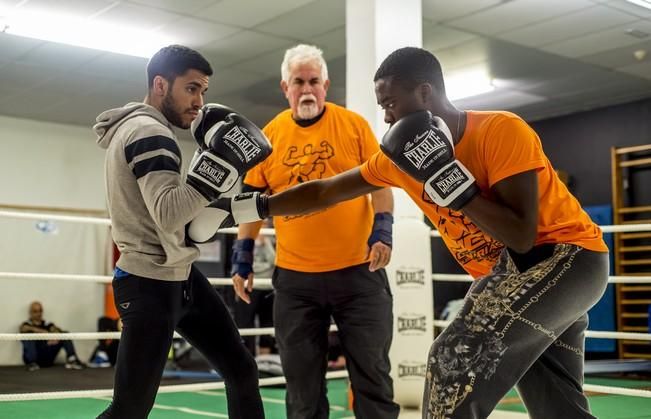 Deporte Base. Reportaje de boxeo al Jet Canarias