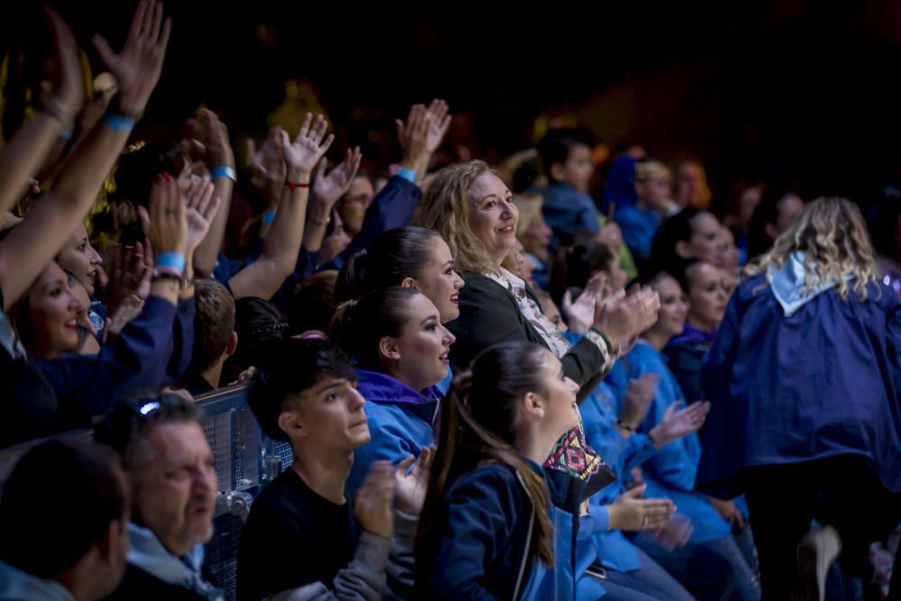 Las mejores imágenes del concurso de playbacks de las peñas de Benidorm