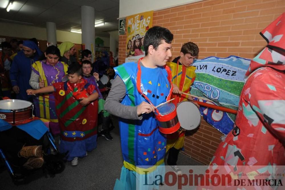 Los tambores de Moratalla llegan al colegio Primitiva López