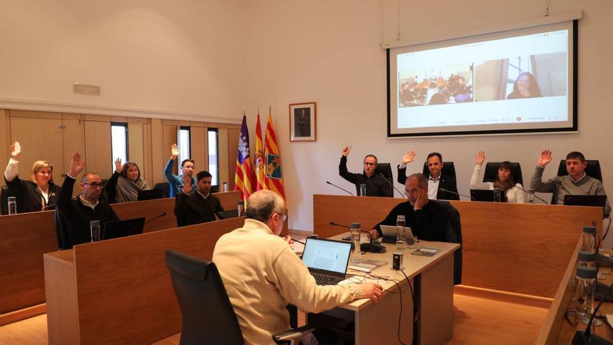 El Consell de Formentera respira al aprobar sus cuentas en plena crisis de gobierno