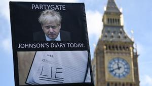 Imagen de archivo de una protesta contra Boris Johnson por el Partygate. EFE/EPA/ANDY RAIN