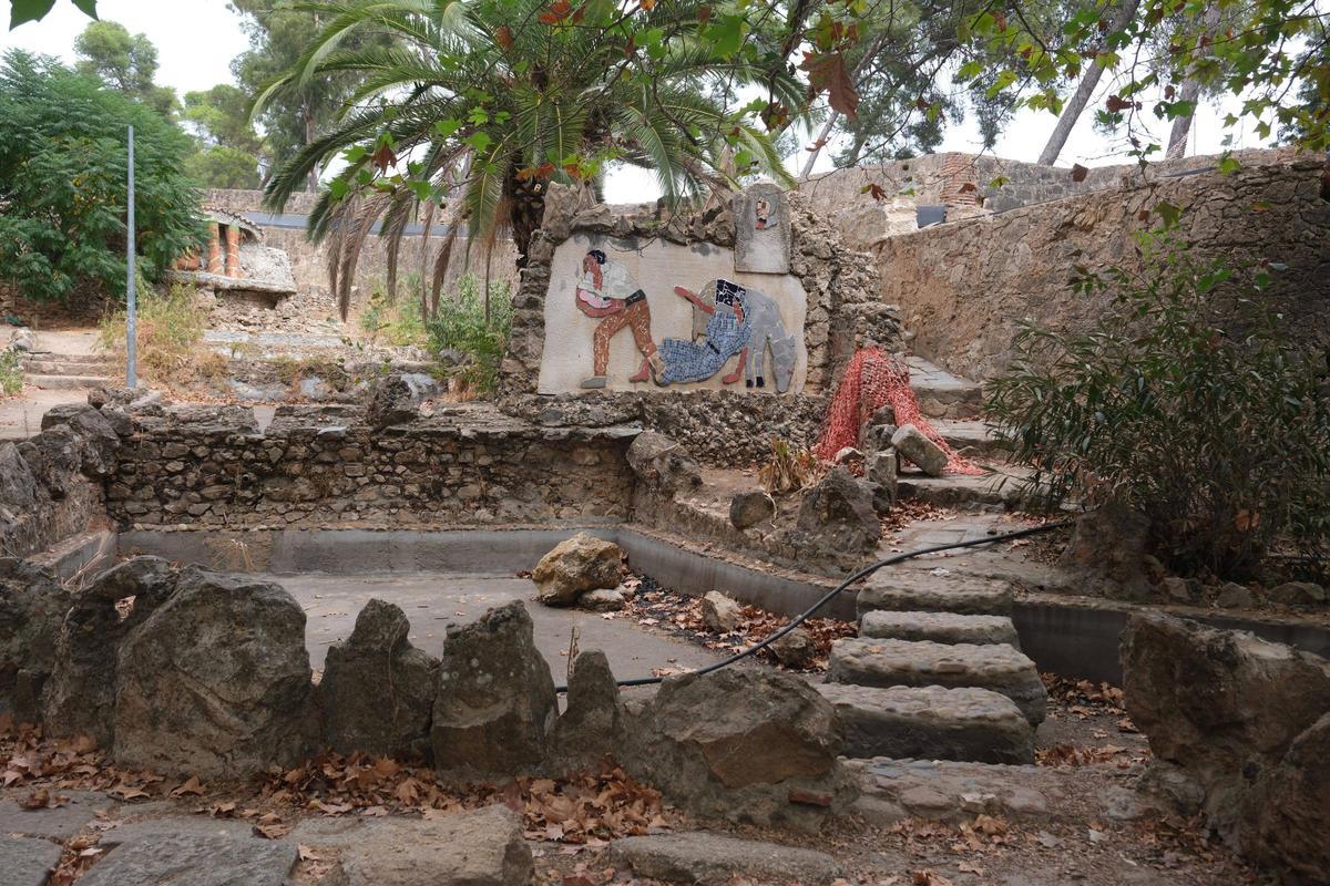 La fuente de La Nacencia, en el parque de La Legión de Badajoz.