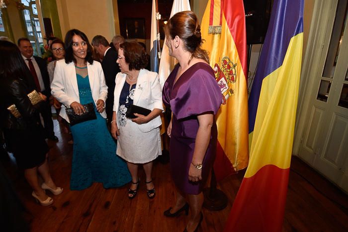 TOMA POSESION PRIMERA CONSUL HONORARIA DE ...