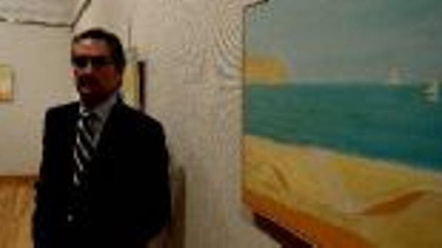 El pintor Jorge Gutiérrez muestra sus paisajes en Caja Extremadura