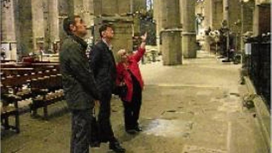 El cònsol de Bèlgica a Madrid visita la basílica de la Seu
