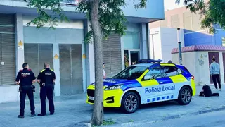 La Policía Local de Mataró desaloja los polémicos 'trasteros sin ley' de la Torre del Cogoll