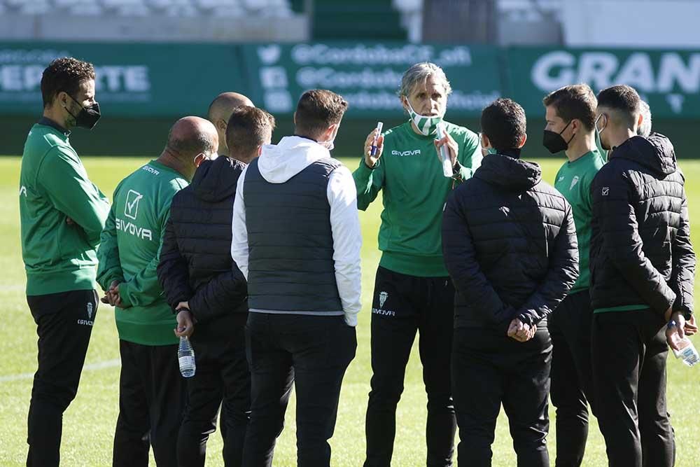 Pablo Alfaro ya entrena al Córdoba