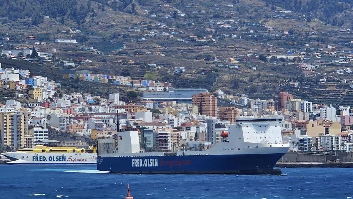 Bahía Cargo de Fred. Olsen Express