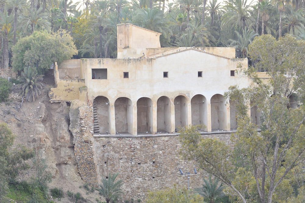 La grieta que amenaza el Molí Real de Elche