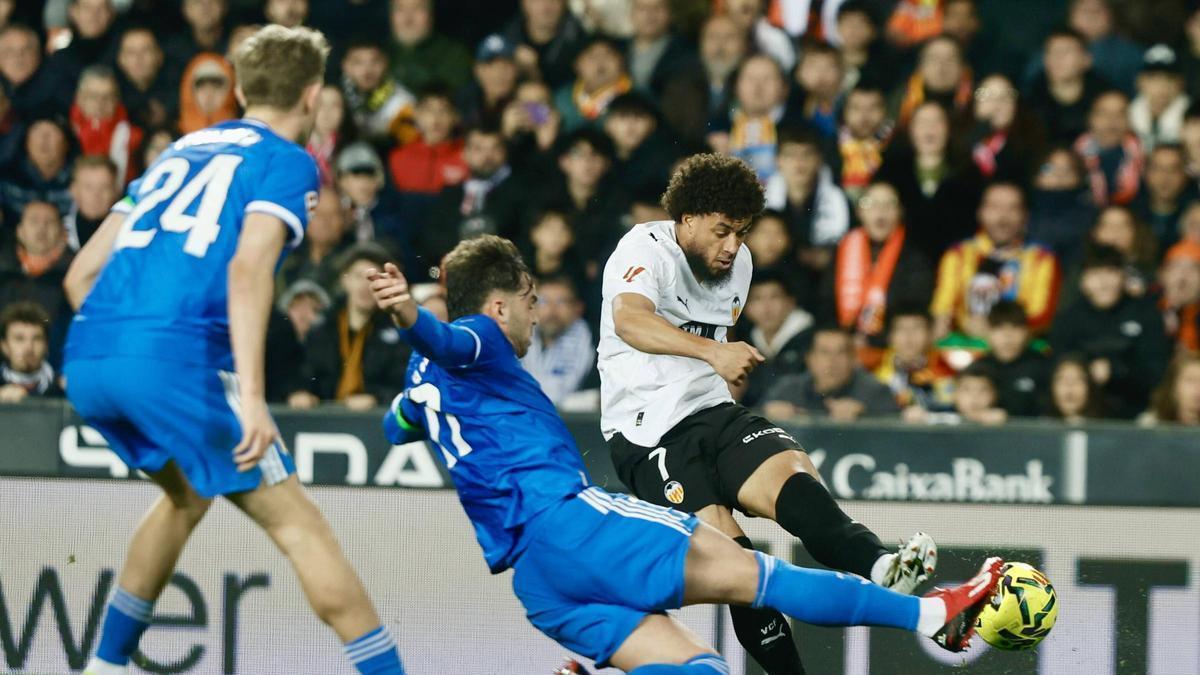 Valencia. Partido de liga Valencia CF Vs Real Madrid VLC SPD