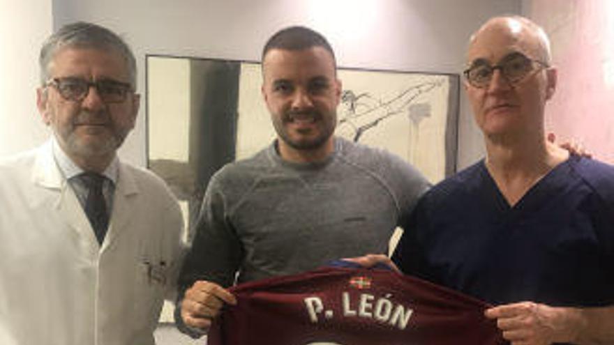 Pedro León, operado en Murcia