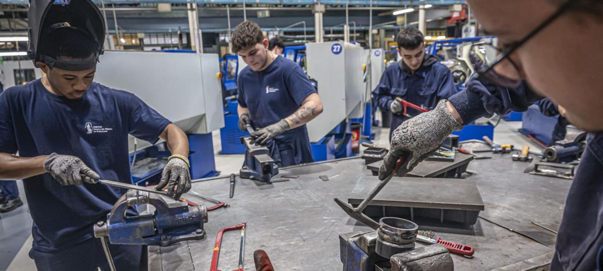 Catalunya potencia l’FP bàsica per als que no aproven l’ESO