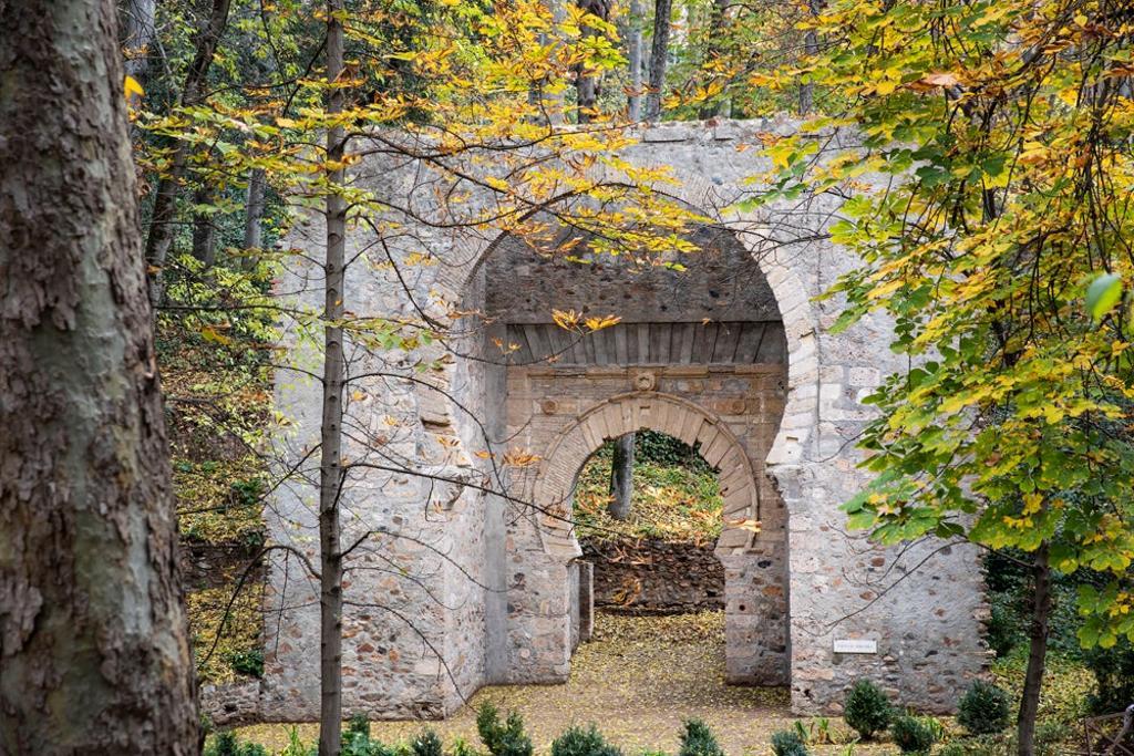 Puerta de Bibarrambla en Alhambra de Granada