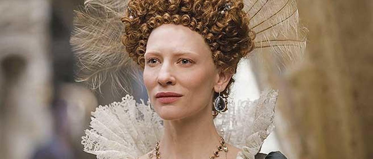 Cate Blanchett como Elisabeth.