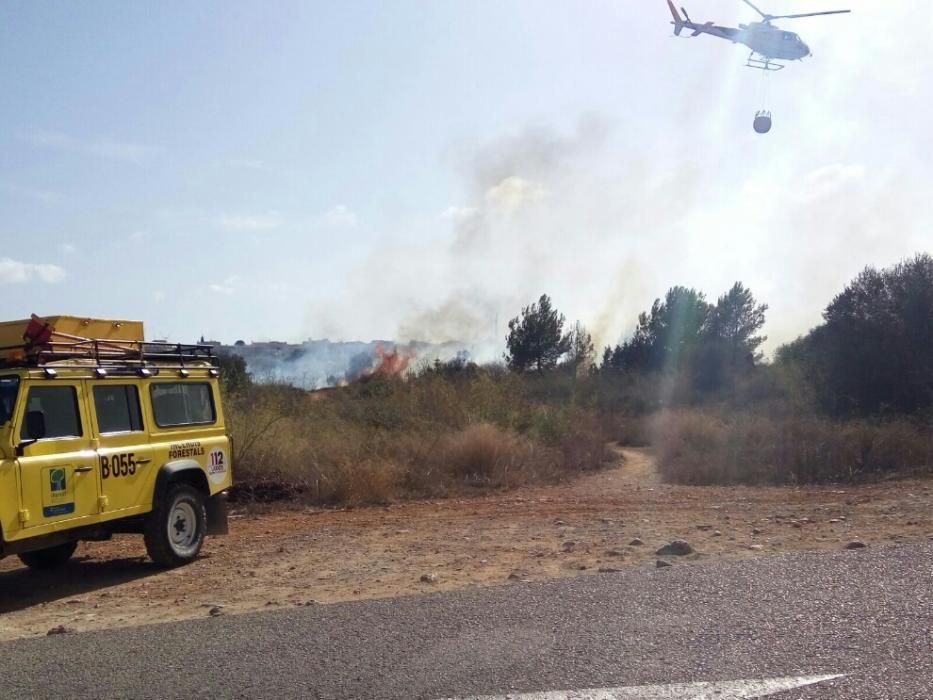 El incendio se ha declarado poco antes de las 17:00 horas