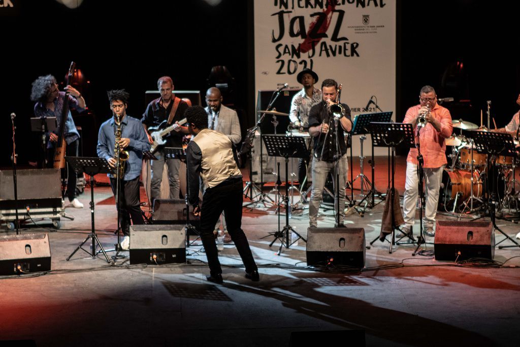 Iván 'Melón' Lewis & The Cuban Swing Express