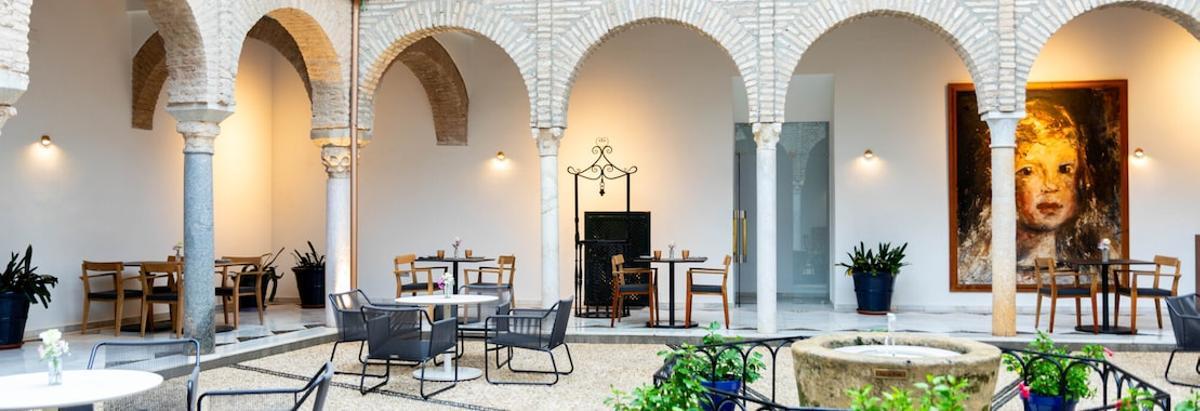 Patio del NH Collection Palacio de Córdoba