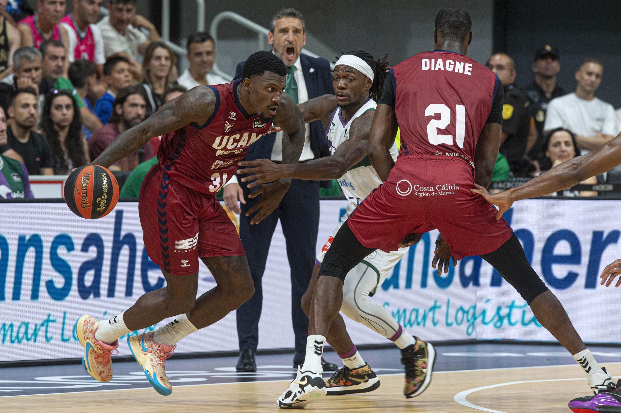 El Unicaja, rival del Real Madrid en la final tras tumbar al UCAM Murcia