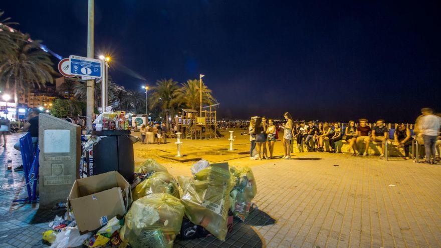 La limpieza tras las Hogueras: así es el trabajo de la brigada de UTE Alicante