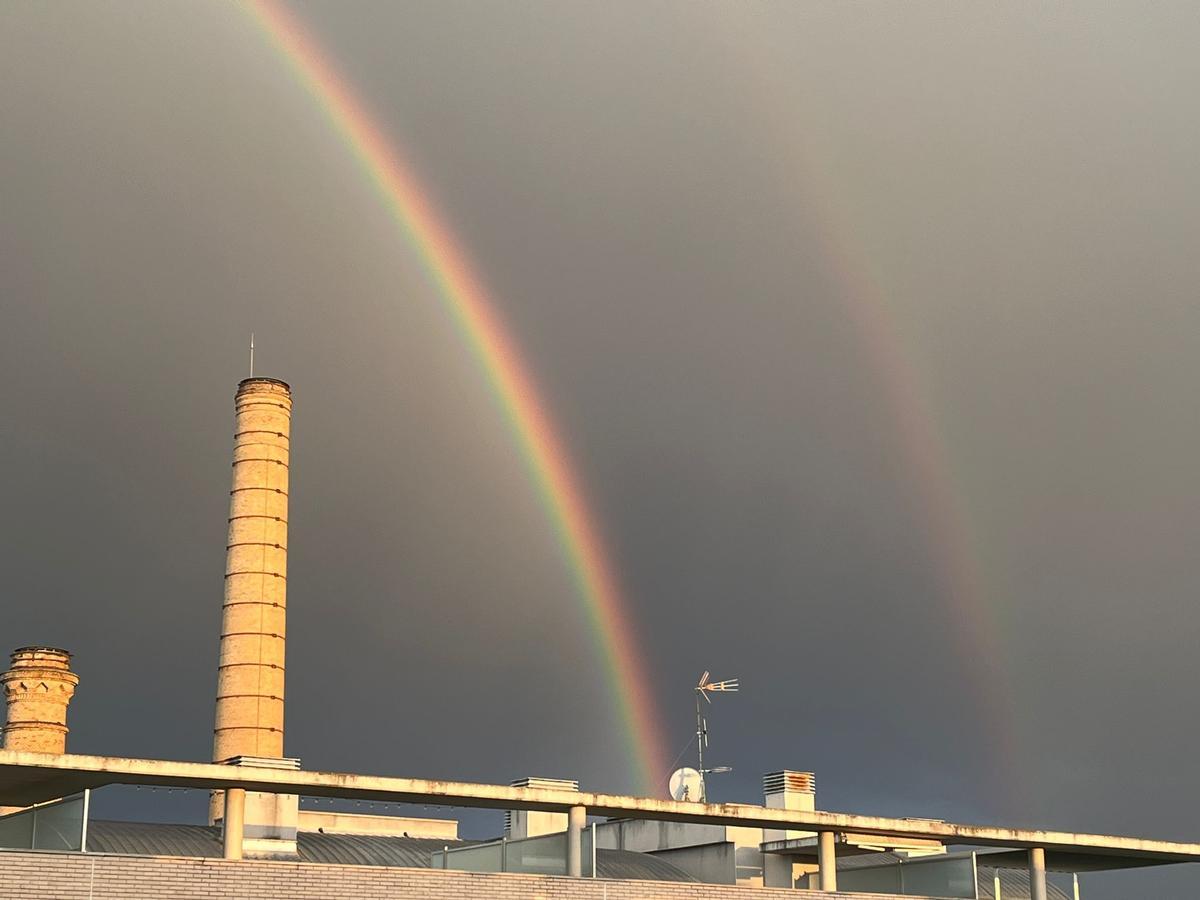 Doble arcoiris visto desde la chimenea de la Azucarera del Rabal.