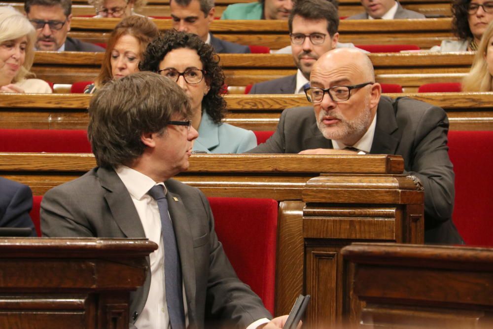 Ple del Parlament d'aprovació de la llei del referèndum