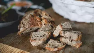 Descongelar pan: el truco de restaurante para que quede como recién horneado